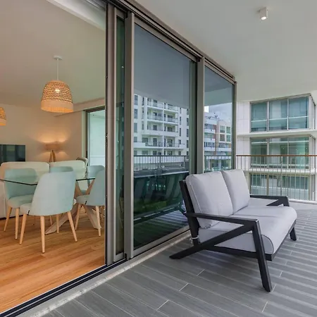 Bayline I By Innkeeper *